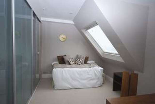  Image of 2 bedroom Flat to rent in Beaufort Gardens London SW3 at Beaufort Gardens  London, SW3 1QQ