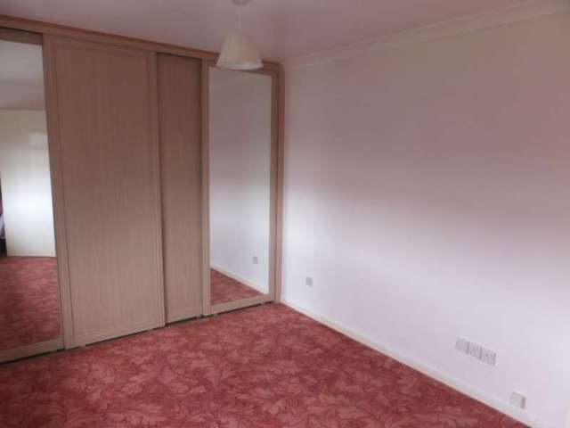  Image of 3 bedroom Terraced house to rent in Beaumaris Drive Llanyravon Cwmbran NP44 at Cwmbran, NP44 8HY