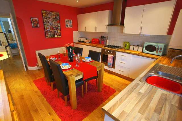 Image of 2 bedroom Flat for sale in Beaumont Road St. Judes Plymouth PL4 at Beaumont Road St Judes Plymouth, PL4 9EQ