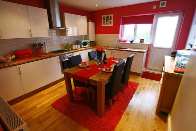  Image of 2 bedroom Flat for sale in Beaumont Road St. Judes Plymouth PL4 at Beaumont Road St Judes Plymouth, PL4 9EQ