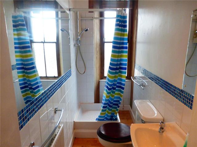  Image of 1 bedroom Flat to rent in Beaverhall Road Edinburgh EH7 at Broughton Edinburgh Edinburgh, EH7 4JE