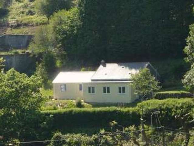  Image of 3 bedroom Detached house to rent in Beech Road Pontyrhyl Bridgend CF32 at Beech Road Pontyrhyl Bridgend, CF32 8AJ