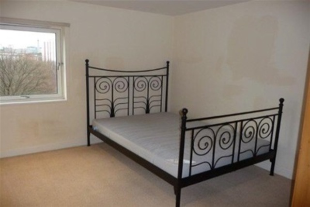  Image of 2 bedroom Flat to rent in Bell Street Glasgow G4 at Calton Glasgow Glasgow, G4 0SZ