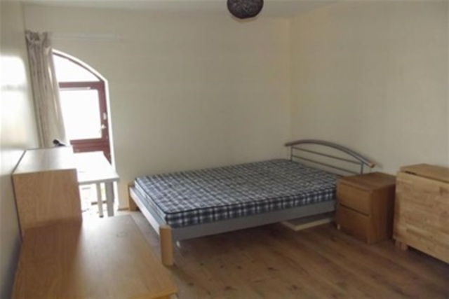  Image of 2 bedroom Flat to rent in Bell Street Glasgow G4 at City Centre Glasgow Glasgow, G4 0TQ