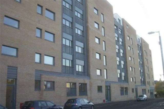 Image of 2 bedroom Flat to rent in Bell Street Glasgow G4 at Glasgow, G4 0SZ