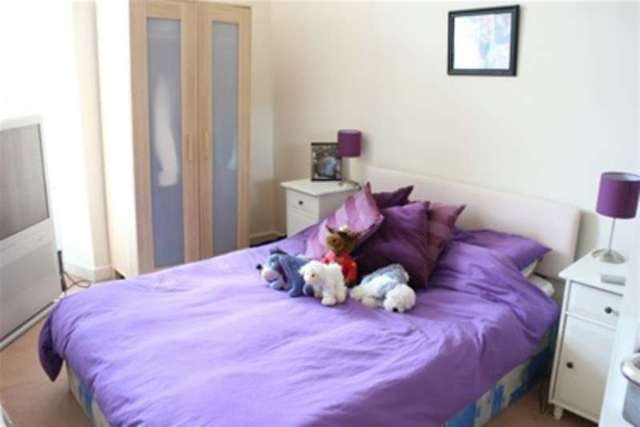  Image of 1 bedroom Flat to rent in Berkeley Street Glasgow G3 at Glasgow, G3 7HH