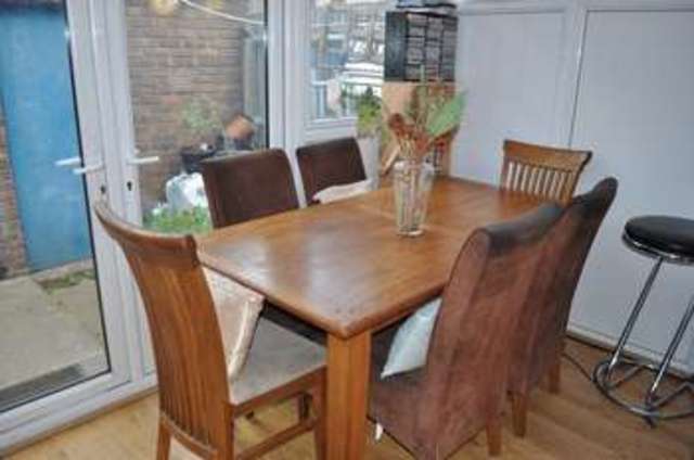  Image of 1 bedroom Property to rent in Alscot Way London SE1 at London, SE1 5XU