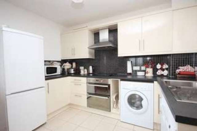  Image of 2 bedroom Flat to rent in Bertram Way Norwich NR1 at Bertram Way  Norwich, NR1 1FD