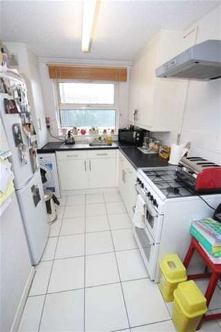  Image of 1 bedroom Flat for sale in Bethnal Green Road London E2 at London, E2 0AZ