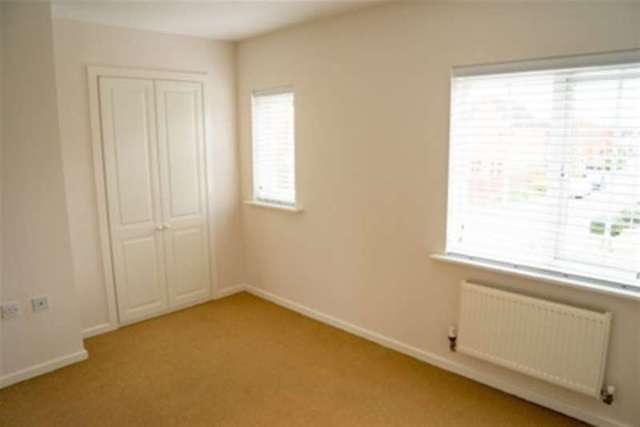  Image of 3 bedroom Detached house to rent in Brunel Drive Biggleswade SG18 at Biggleswade, SG18 8BH