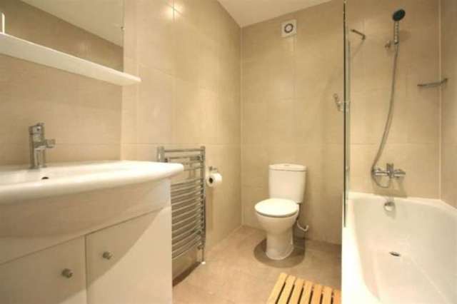  Image of 1 bedroom Apartment to rent in Gifford Street London N1 at Bingfield Street  London, N1 0DF
