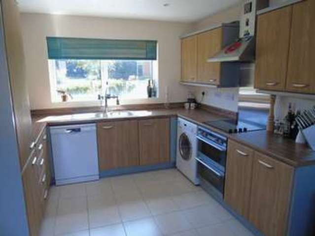  Image of 5 bedroom Semi-Detached house for sale in Birdwing Walk Stevenage SG1 at Birdwing Walk  Stevenage, SG1 4FT