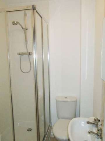  Image of 2 bedroom Flat for sale in Birmingham Road Oldbury B69 at Birmingham Road  Oldbury, B69 4EW