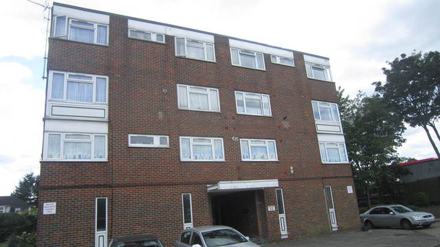  Image of 2 bedroom Property for sale in Black Rod Close Hayes UB3 at Middlesex  Hayes, UB3 4QL