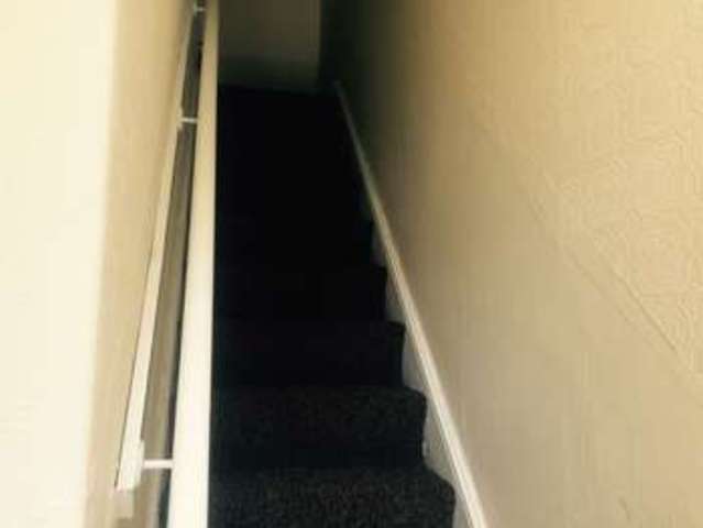  Image of 2 bedroom Terraced house to rent in Blacker Road North Birkby Huddersfield HD1 at Blacker Road North  Huddersfield, HD1 5HQ