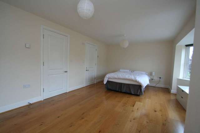  Image of 2 bedroom Apartment to rent in Blandford Avenue Oxford OX2 at Blandford Avenue  Oxford, OX2 8EA