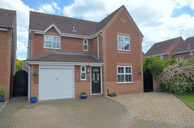 Image of 4 bedroom Detached house for sale in Blenheim Close Skellingthorpe Lincoln LN6 at Blenheim Close Skellingthorpe Lincoln, LN6 5TL