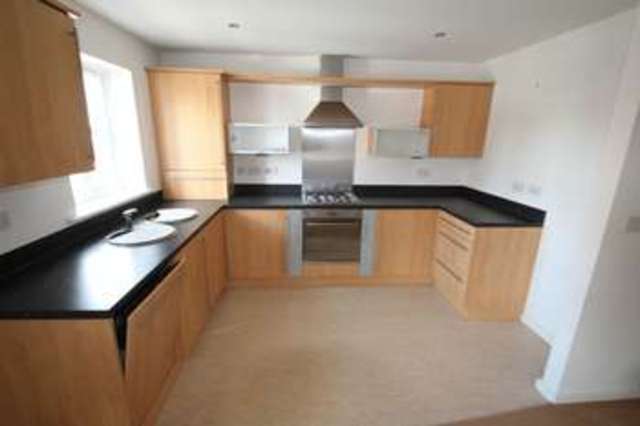 Image of 2 bedroom Flat to rent in Blithfield Way Norton in the Moors Stoke-on-Trent ST6 at Blithfield Way Norton Heights Stoke-On-Trent, ST6 8GS