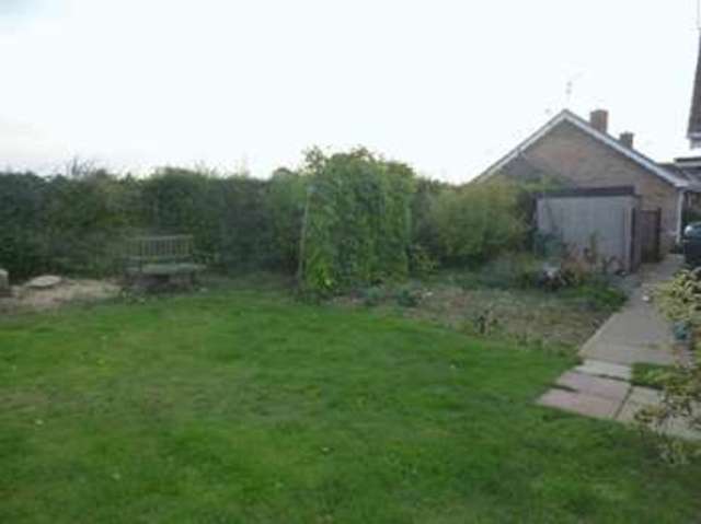  Image of 2 bedroom Detached house for sale in Bloomfield Close Sapiston Bury St. Edmunds IP31 at Bloomfield Close  Sapiston, IP31 1RL