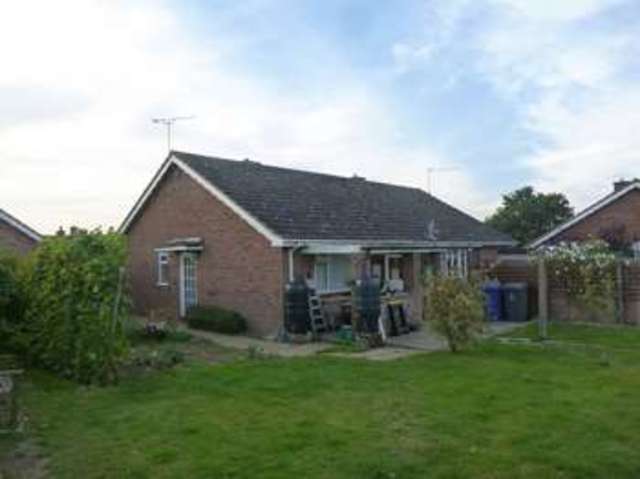  Image of 2 bedroom Detached house for sale in Bloomfield Close Sapiston Bury St. Edmunds IP31 at Bloomfield Close  Sapiston, IP31 1RL
