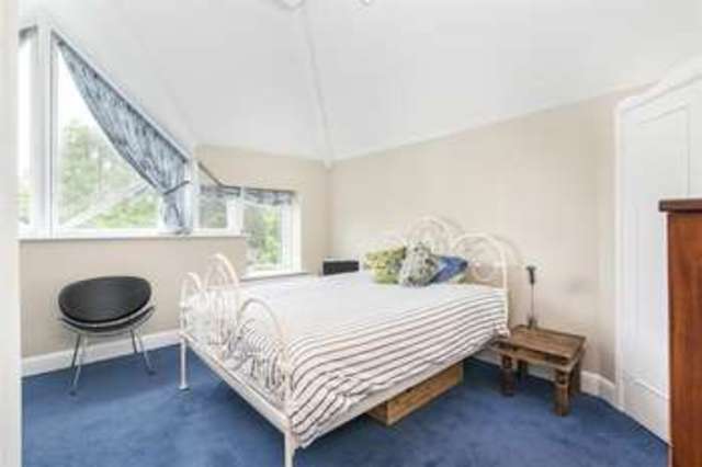  Image of 5 bedroom Detached house for sale in Bolton Road London W4 at London  Gunnersbury, W4 3TB