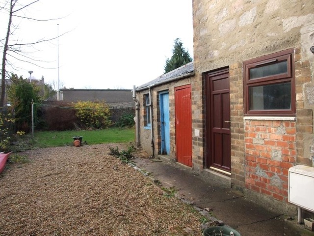  Image of 2 bedroom Flat to rent in Bonnymuir Place Aberdeen AB15 at Midstocket Aberdeen Aberdeen, AB15 5NQ