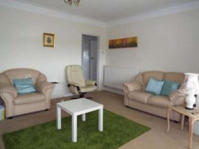  Image of 2 bedroom Bungalow for sale in Borrowdale Drive Sanderstead South Croydon CR2 at South Croydon  Selsdon, CR2 9JS