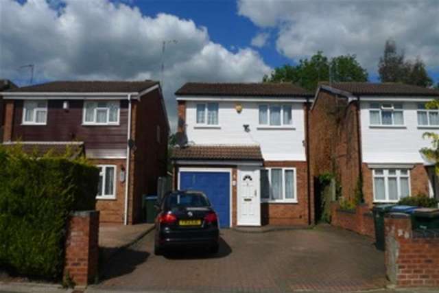  Image of 3 bedroom Semi-Detached house to rent in Boswell Drive Walsgrave on Sowe Coventry CV2 at Coventry, CV2 2DH