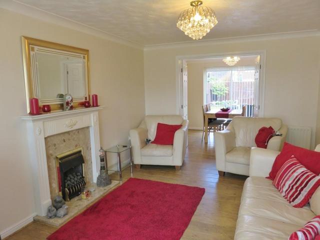  Image of 4 bedroom Detached house for sale in Bowmont Way Kingswood Hull HU7 at Kingswood  HULL, HU7 3HL