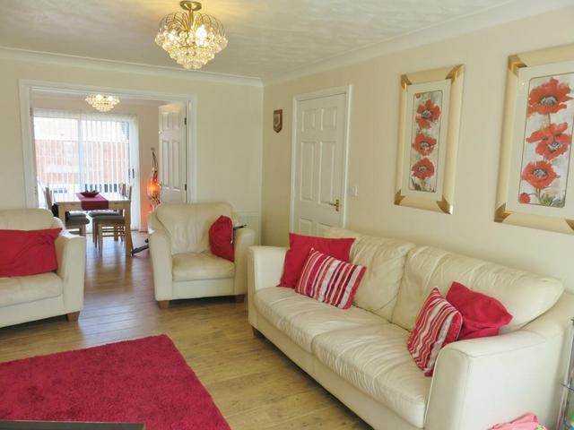  Image of 4 bedroom Detached house for sale in Bowmont Way Kingswood Hull HU7 at Kingswood  HULL, HU7 3HL