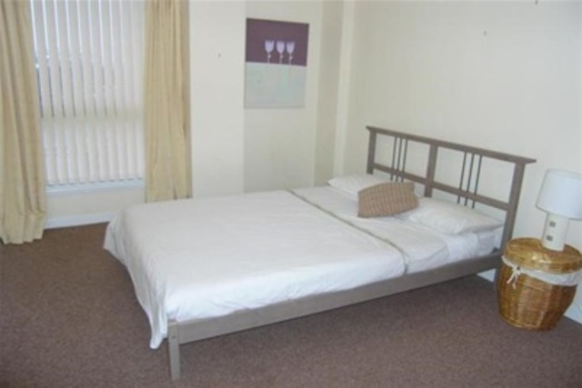  Image of 2 bedroom Flat to rent in Brabloch Park Paisley PA3 at Paisley Renfrewshire Renfrewshire, PA3 4QD