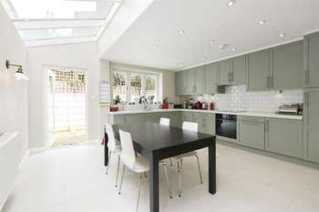  Image of 5 bedroom Terraced house for sale in Bracewell Road London W10 at North Kensington London Latimer Road, W10 6AF