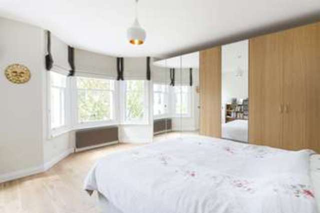  Image of 5 bedroom Terraced house for sale in Bracewell Road London W10 at North Kensington London Latimer Road, W10 6AF