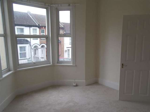  Image of 2 bedroom Maisonette for sale in Brading Road Brighton BN2 at Brighton East Sussex Brighton, BN2 3PD