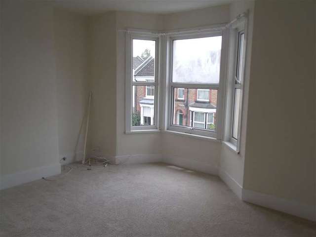  Image of 2 bedroom Maisonette for sale in Brading Road Brighton BN2 at Brighton East Sussex Brighton, BN2 3PD