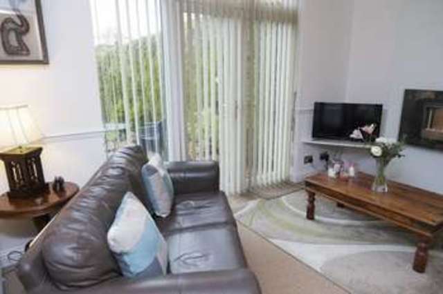  Image of 3 bedroom Semi-Detached house for sale in Bradvue Crescent Bradville Milton Keynes MK13 at Bradvue Crescent Bradville Milton Keynes, MK13 7AH