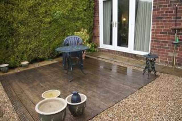  Image of 3 bedroom Semi-Detached house for sale in Bradvue Crescent Bradville Milton Keynes MK13 at Bradvue Crescent Bradville Milton Keynes, MK13 7AH