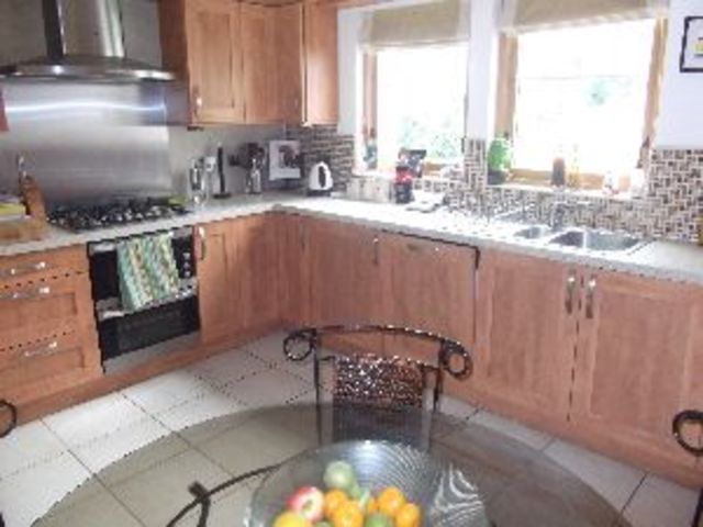  Image of 4 bedroom Detached house to rent in Bramble Wynd Port Glasgow PA14 at Langbank Inverclyde Inverclyde, PA14 6RB