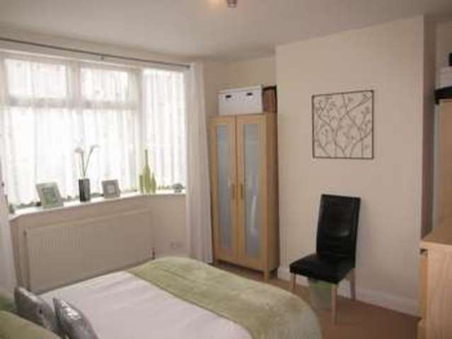  Image of 1 bedroom Flat to rent in Braund Avenue Greenford UB6 at Braund Avenue  Greenford, UB6 9JL