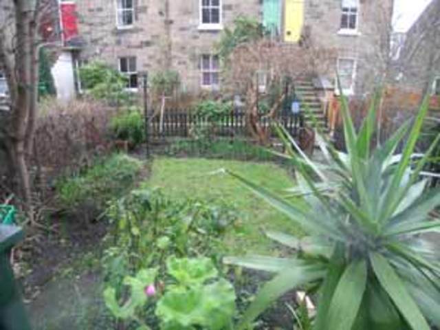  Image of 1 bedroom Flat to rent in Breadalbane Terrace Edinburgh EH11 at Haymarket Edinburgh Edinburgh, EH11 2BW