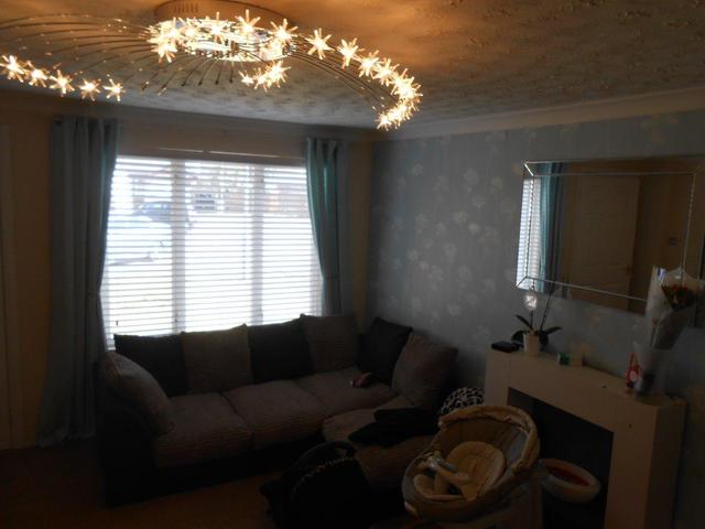  Image of 3 bedroom Detached house to rent in Brent Way Thornliebank Glasgow G46 at Thornliebank East Renfrewshire East Renfrewshire, G46 8GA