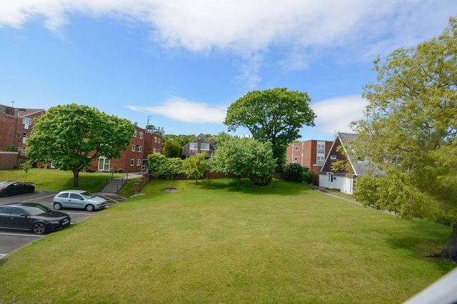  Image of 1 bedroom Flat for sale in Brentwood Court Southport PR9 at Morley Road  Southport, PR9 9JW