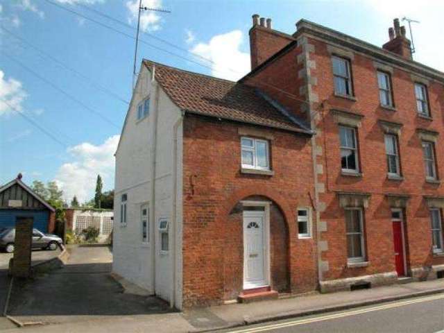  Image of 2 bedroom Detached house to rent in Bridewell Street Devizes SN10 at Bridewell Street  DEVIZES, SN10 1NE