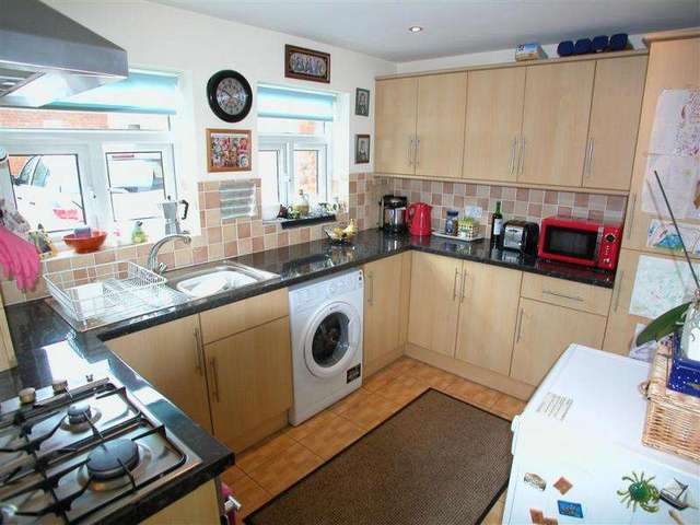  Image of 2 bedroom Detached house to rent in Bridewell Street Devizes SN10 at Bridewell Street  DEVIZES, SN10 1NE