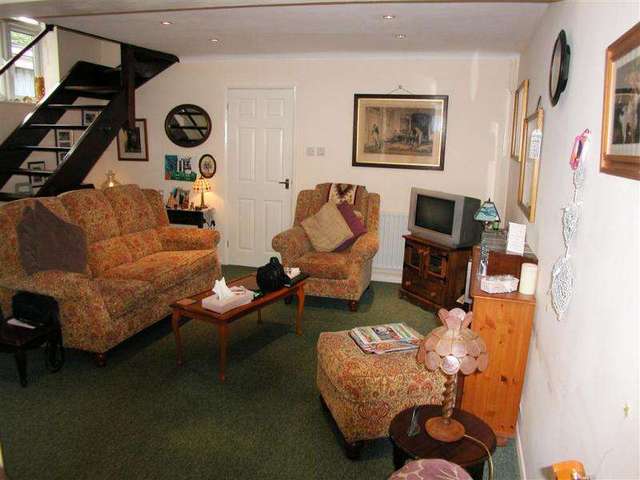 Image of 2 bedroom Detached house to rent in Bridewell Street Devizes SN10 at Bridewell Street  DEVIZES, SN10 1NE