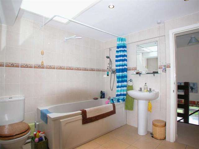  Image of 2 bedroom Detached house to rent in Bridewell Street Devizes SN10 at Bridewell Street  DEVIZES, SN10 1NE