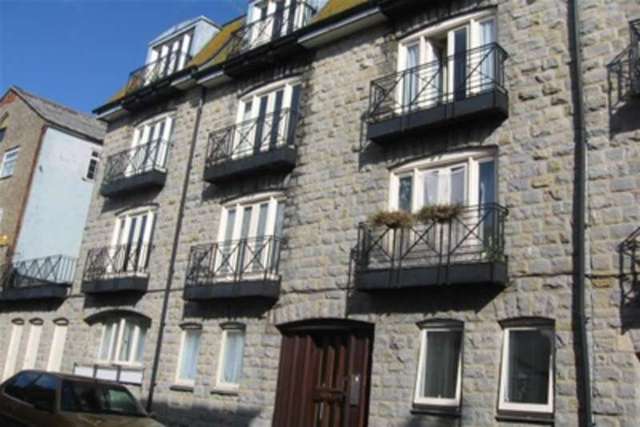  Image of 1 bedroom Studio flat to rent in Downes Street Bridport DT6 at Bridport, DT6 3JR
