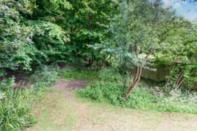  Image of 5 bedroom Detached house for sale in Brightling Road Robertsbridge TN32 at Robertsbridge East Sussex Robertsbridge, TN32 5EL