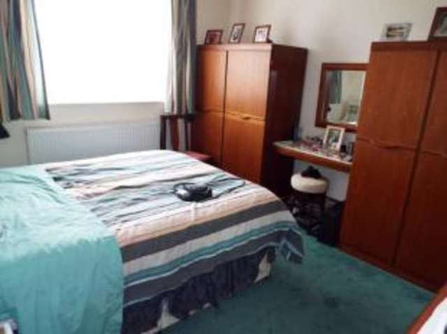  Image of 2 bedroom Bungalow for sale in Western Road Brightlingsea Colchester CO7 at Brightlingsea Colchester Brightlingsea, CO7 0HZ