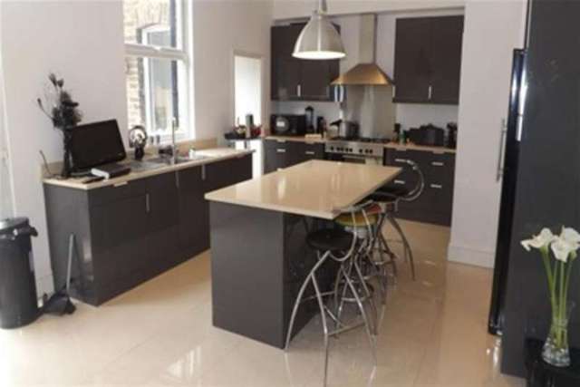  Image of 1 bedroom Detached house to rent in Broadfield Road London SE6 at London, SE6 1TH